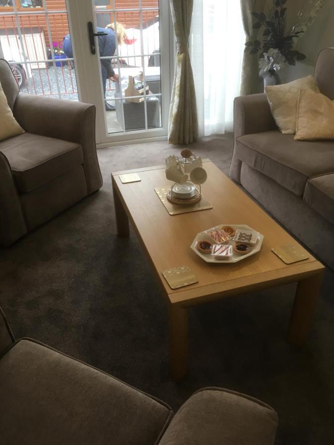 Craigrossie Lodge33 ออคเทอราร์เดอร์ ภายนอก รูปภาพ